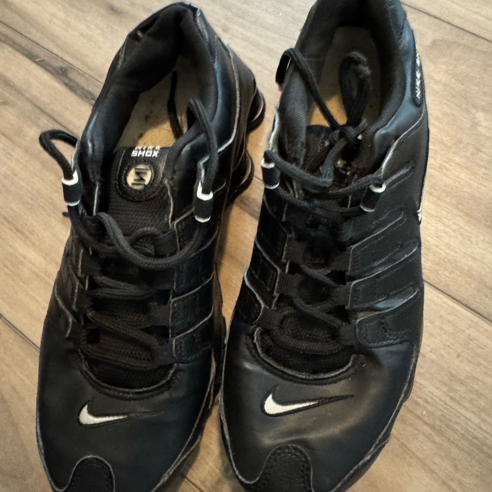 Y2K Retro Nike Shox NZ Men's Black White embroidered swoosh Athletic Shoes low